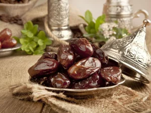 خرید و قیمت انواع خرمای مضافتی بم