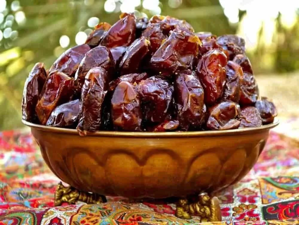 خرید و قیمت انواع خرمای خاصویی حاجیآباد